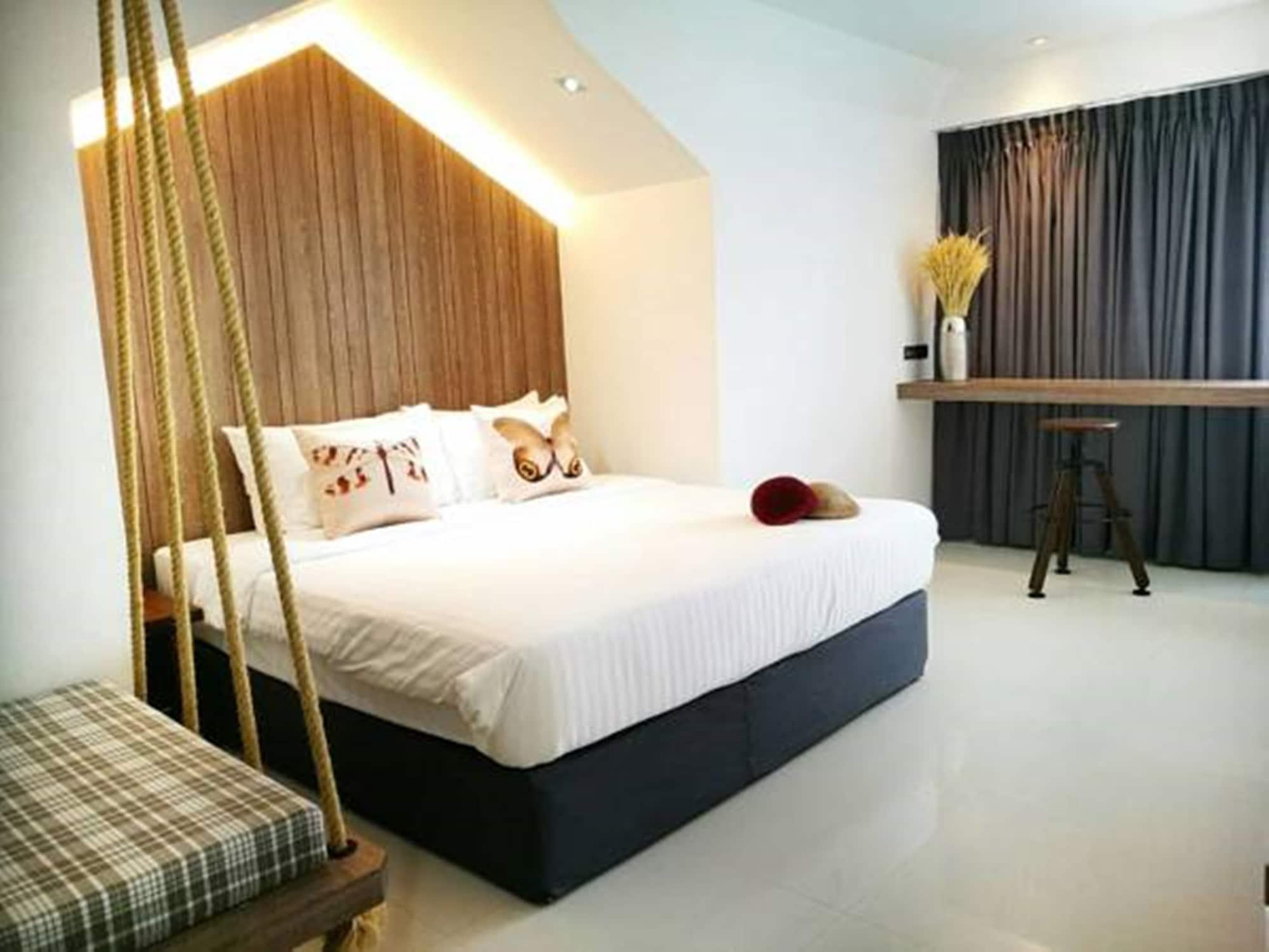 Bossotel Chiang Mai Exterior foto