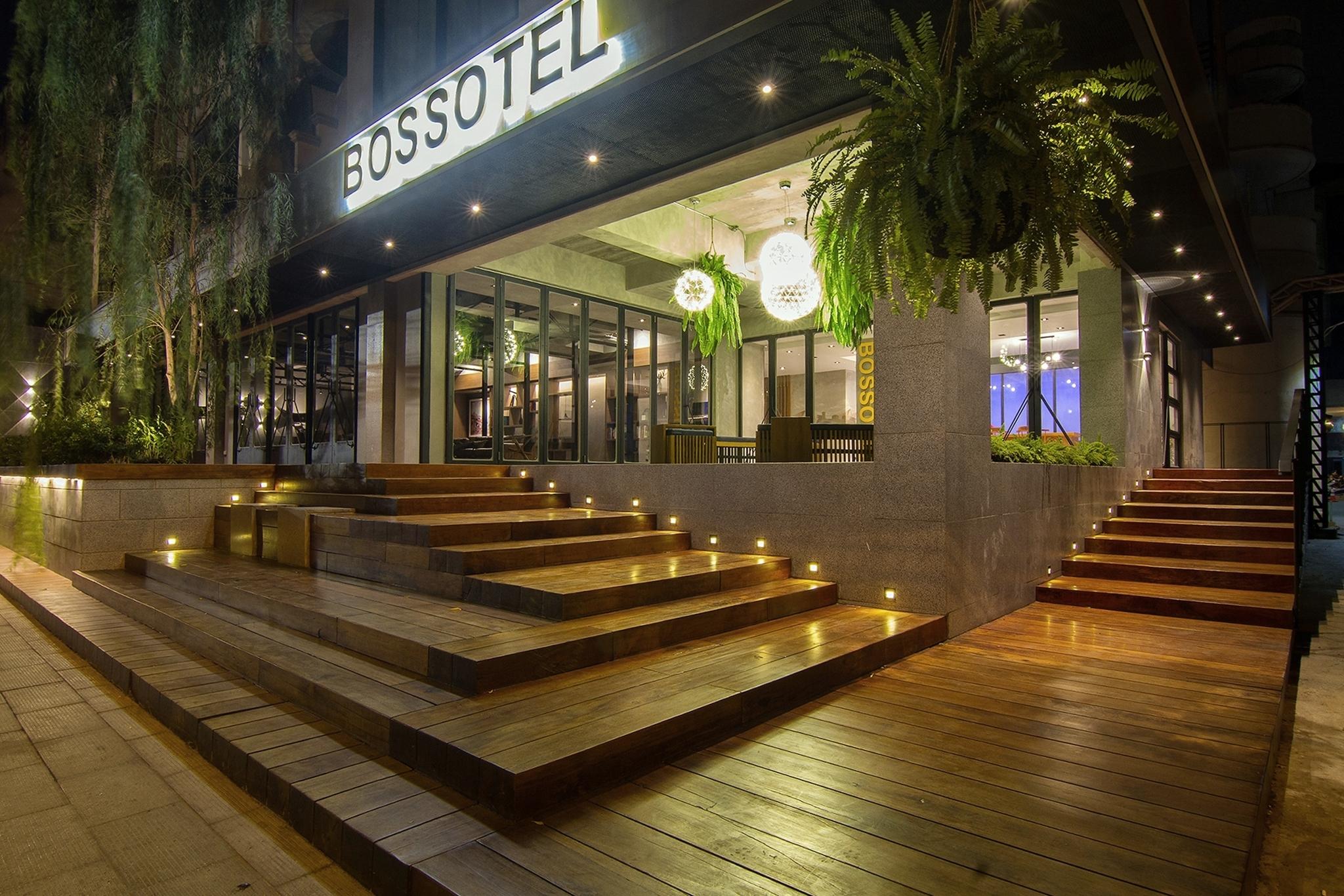 Bossotel Chiang Mai Exterior foto