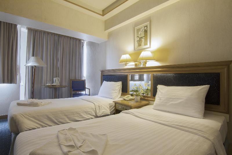 Bossotel Chiang Mai Habitación foto