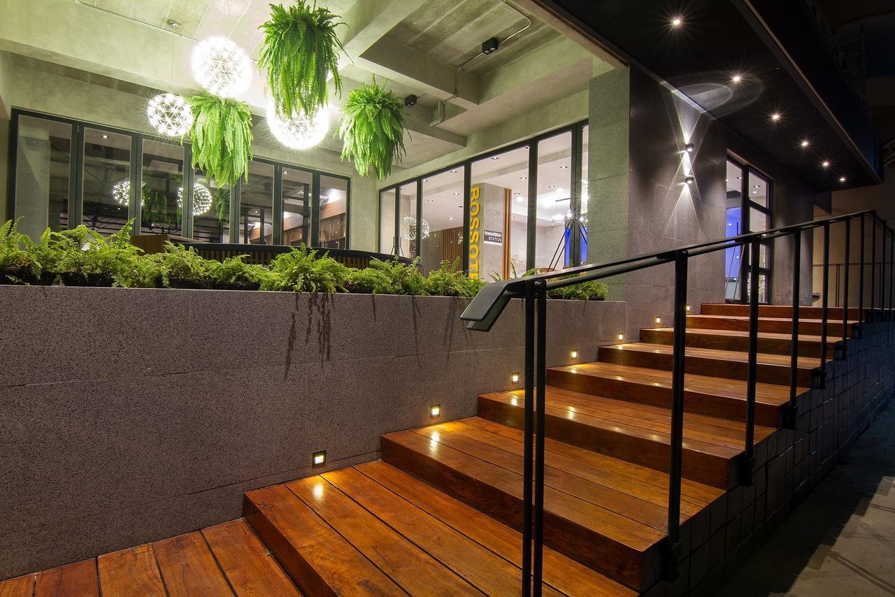 Bossotel Chiang Mai Exterior foto